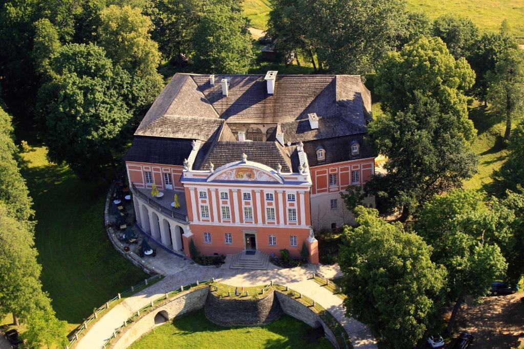 Aparthotel Palac Kurozwęki Exterior foto
