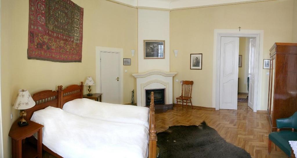 Aparthotel Palac Kurozwęki Zimmer foto