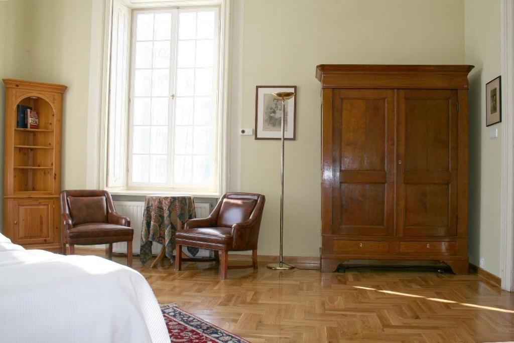 Aparthotel Palac Kurozwęki Zimmer foto